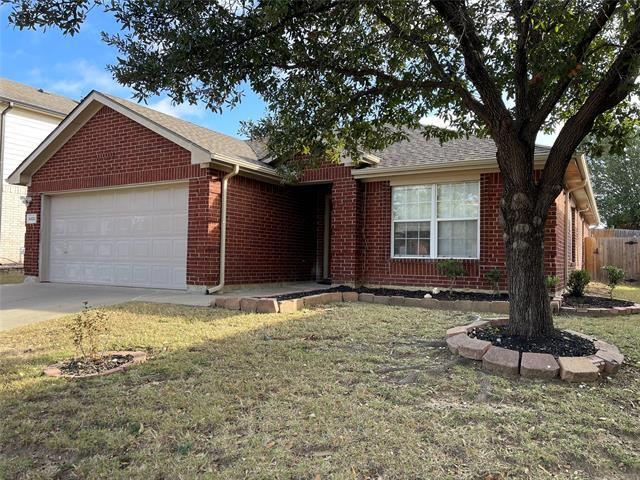 6800 Geyser Trail in Watauga, TX - Building Photo - Building Photo