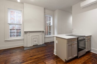 824 Madison Ave in Covington, KY - Building Photo - Building Photo