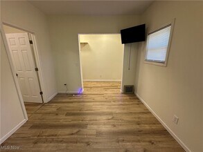 119 Shields Rd in Youngstown, OH - Building Photo - Building Photo