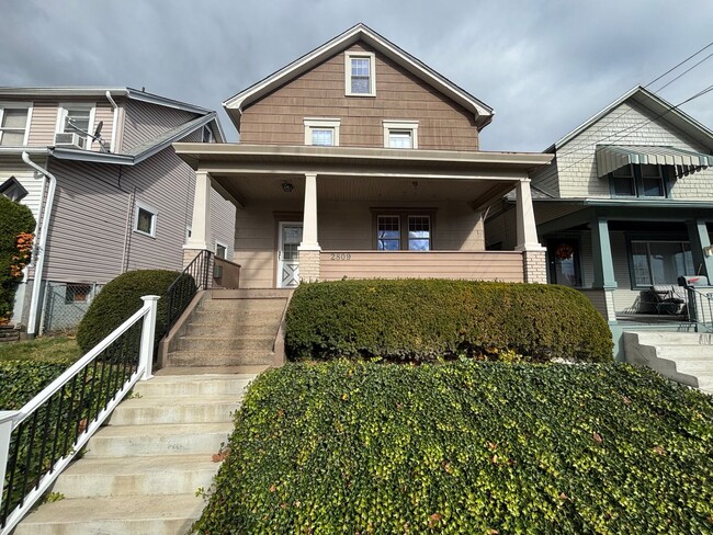 2809 Riverview St in McKeesport, PA - Building Photo - Building Photo