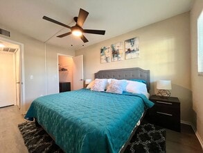 Raven at Bay Pines in St. Petersburg, FL - Building Photo - Building Photo