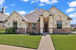 2000 Cassandra Ct in Bryan, TX - Building Photo