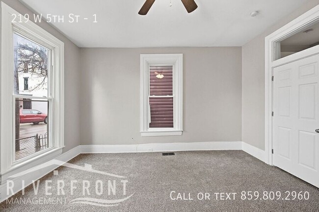 219 W 5th St in Covington, KY - Building Photo - Building Photo