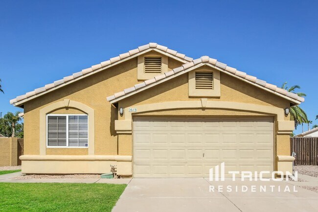 property at 2618 S Rowen