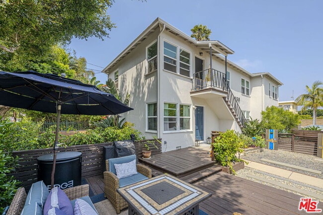 property at 1760 18th St