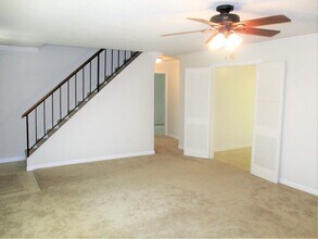 4213 Maylock Ln in Fairfax, VA - Building Photo - Building Photo