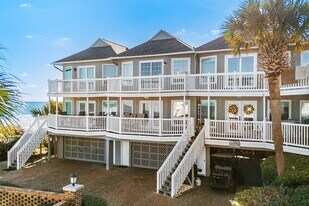1217 Ocean Blvd S in Surfside Beach, SC - Building Photo