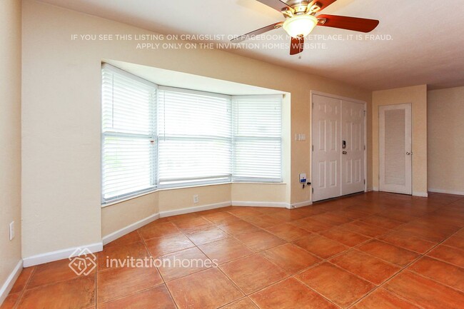 3523 24th Pkwy in Sarasota, FL - Building Photo - Building Photo