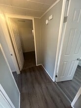 222 St John Dr in Sauget, IL - Building Photo - Building Photo