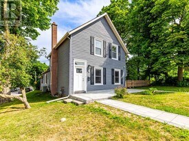 41 Arnold Crescent in Richmond Hill, ON - Building Photo