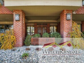 150 S 300 E in Salt Lake City, UT - Building Photo - Building Photo