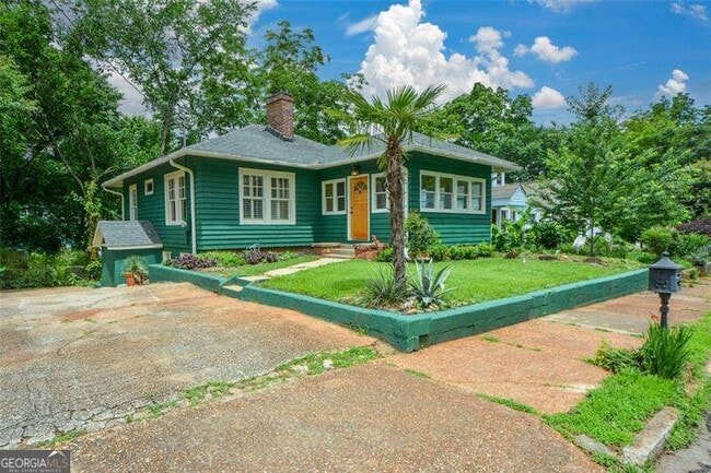 property at 101 Dahlgren St SE