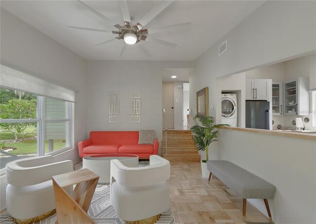4111 Dr M.L.K. Jr St N in St. Petersburg, FL - Building Photo - Building Photo