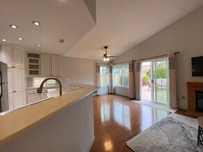 1559 Harbor Dr in Vista, CA - Building Photo - Building Photo
