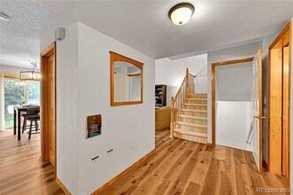 2650 S Vaughn Way in Aurora, CO - Building Photo - Building Photo