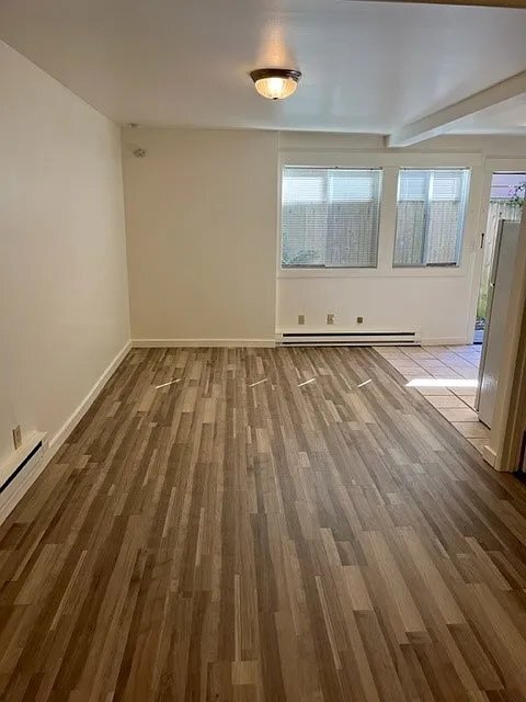 2537 13th Ave W, Unit B in Seattle, WA - Building Photo - Building Photo