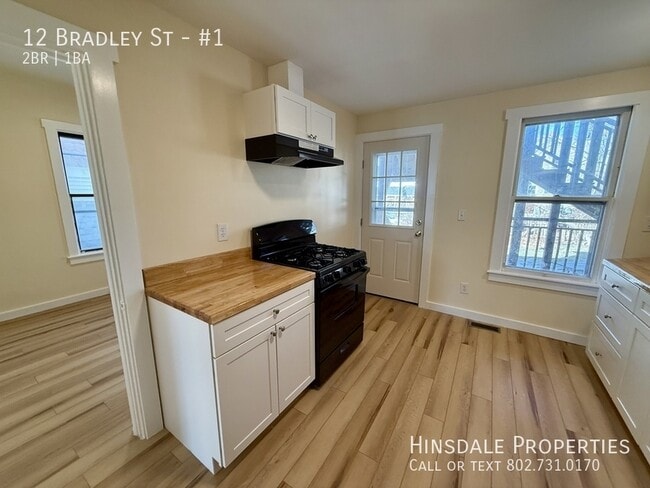 12 Bradley St in Burlington, VT - Building Photo - Building Photo