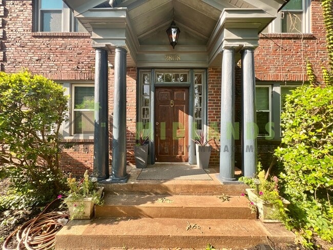 2808 Wheat St in Columbia, SC - Building Photo - Building Photo