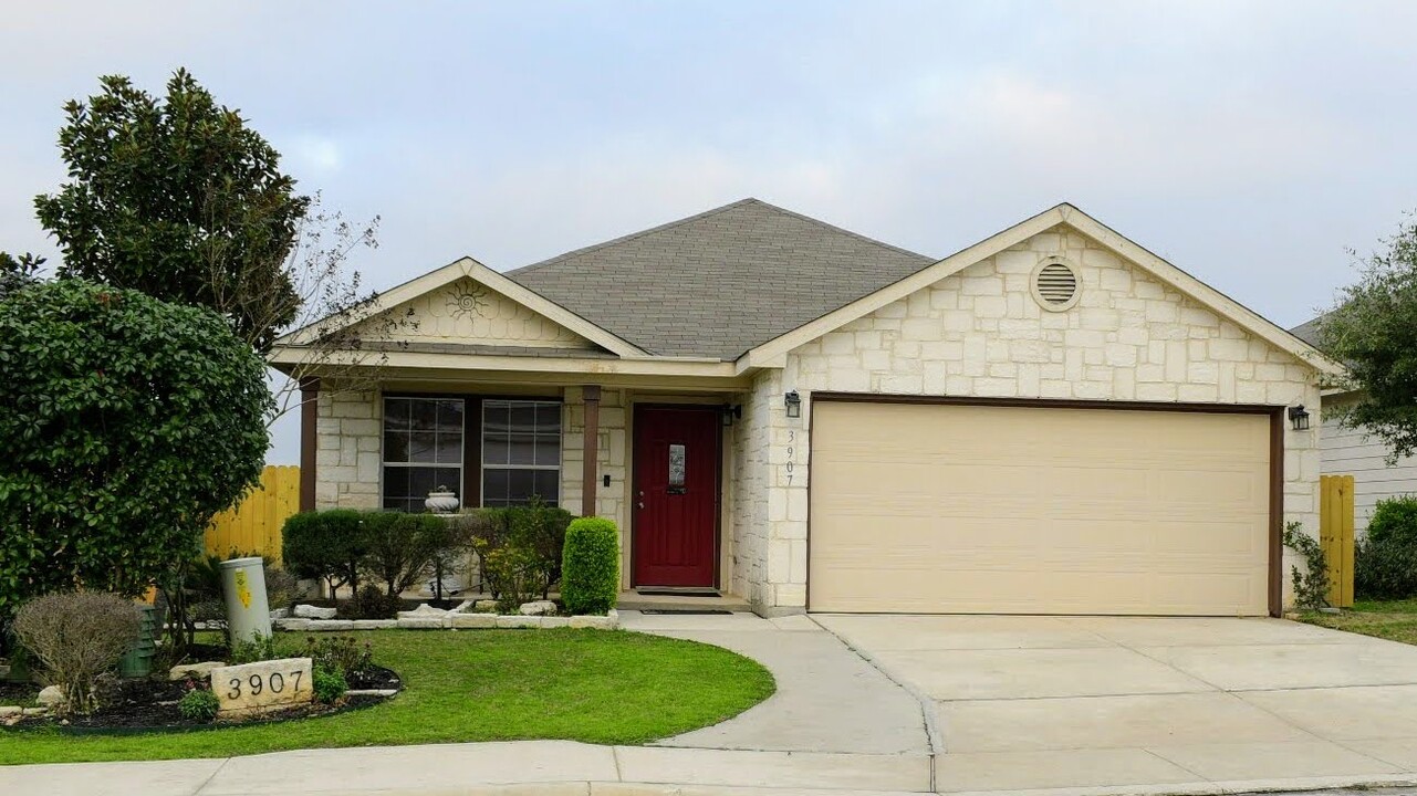3907 Torey Mesquite in San Antonio, TX - Building Photo