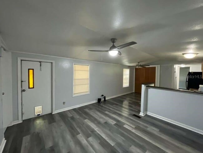 property at 112 Mohawk Ln