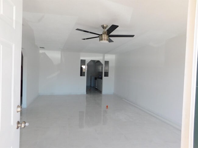 66 Winter Ridge Rd in Winter Haven, FL - Building Photo - Building Photo