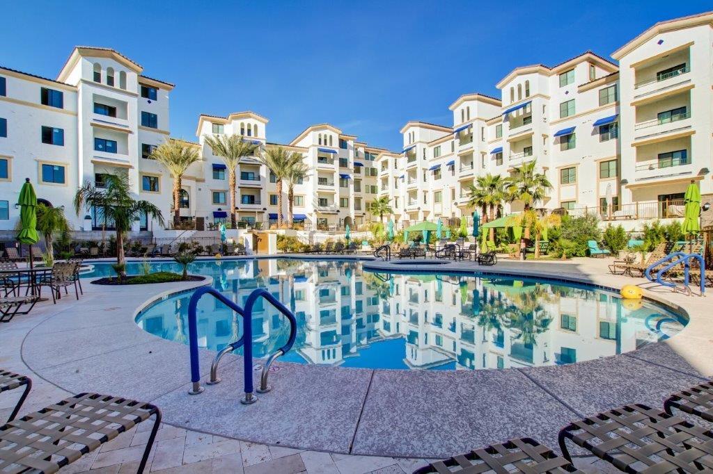 2511 W Queen Creek Rd, Unit 324 in Chandler, AZ - Building Photo