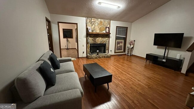 3966 N Indian Cir NW in Kennesaw, GA - Building Photo - Building Photo