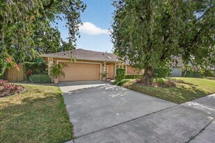 1776 The 12th Fairway in Wellington, FL - Building Photo