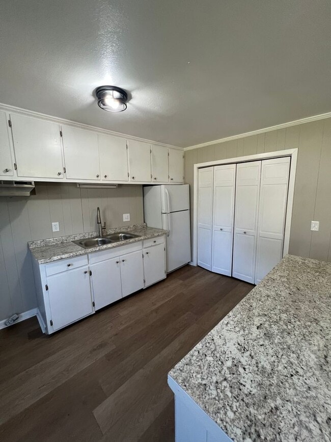 117 Willow Ln in Martin, TN - Building Photo - Building Photo