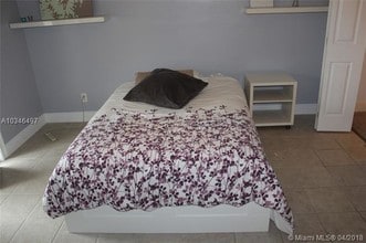 1530 NE 191st St-Unit -340 in Miami, FL - Building Photo - Building Photo