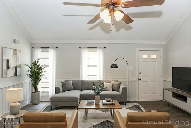 6827 Starkenburg Ln in Memphis, TN - Building Photo - Building Photo