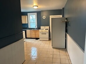 1917 Tours St in Pittsburgh, PA - Building Photo - Building Photo