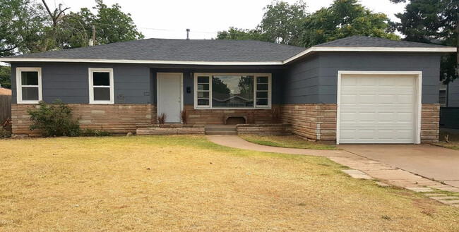 property at 4817 40th St