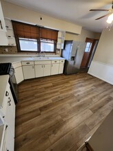 4603 Home Ave in McHenry, IL - Building Photo - Building Photo