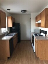 484 W Shore Dr in Belgrade, MT - Building Photo - Building Photo