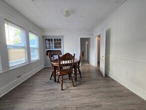 63 Pinckney St, Unit 1 in Somerville, MA - Foto de edificio - Building Photo