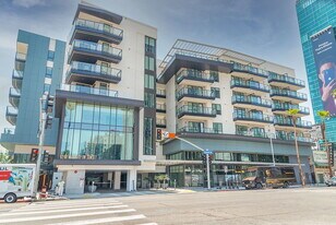 Wallace on Sunset in Los Angeles, CA - Building Photo