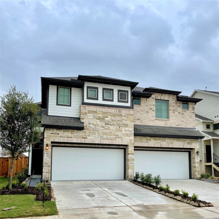15019 Red Dam Trl in Cypress, TX - Foto de edificio