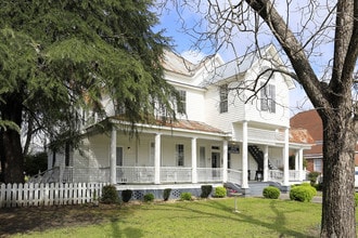 The Columns in Statesboro, GA - Building Photo - Building Photo