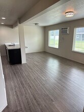 1107 N Manifold Ln in Spokane Valley, WA - Foto de edificio - Building Photo