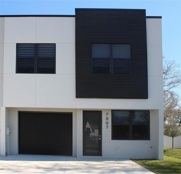 property at 7593 Gesualdo Ct