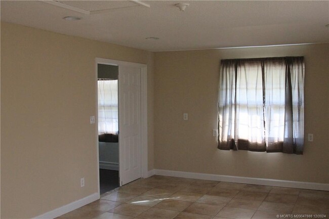 property at 6105 SW Gator Trail