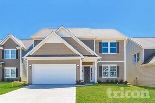 145 Queenshall Rd in Mooresville, NC - Building Photo