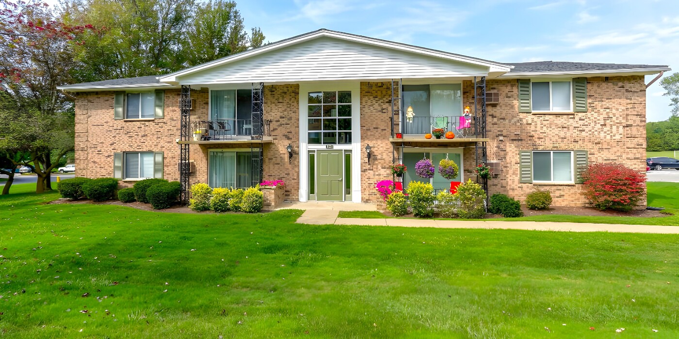 Armor Heights Apartments in Orchard Park, NY - Foto de edificio