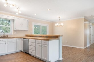 1939 Shiloh Dr in Fayetteville, NC - Building Photo - Building Photo