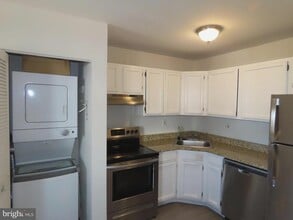 403 S Main St in Doylestown, PA - Building Photo - Building Photo