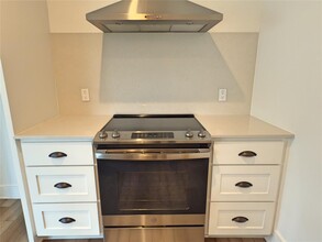 424 Stagecoach Trail in San Marcos, TX - Building Photo - Building Photo