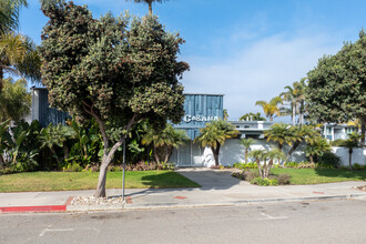 La Cabana in Carpinteria, CA - Building Photo - Primary Photo