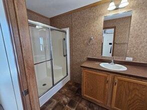 58 Noble Ln in Rome, NY - Building Photo - Building Photo