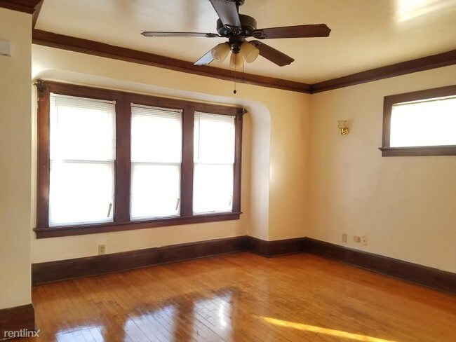 2533 N Hubbard St in Milwaukee, WI - Foto de edificio - Building Photo